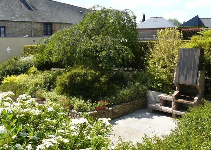 The Originals Boutique, Hotel Le Lion D'Or, Fougeres Ouest
